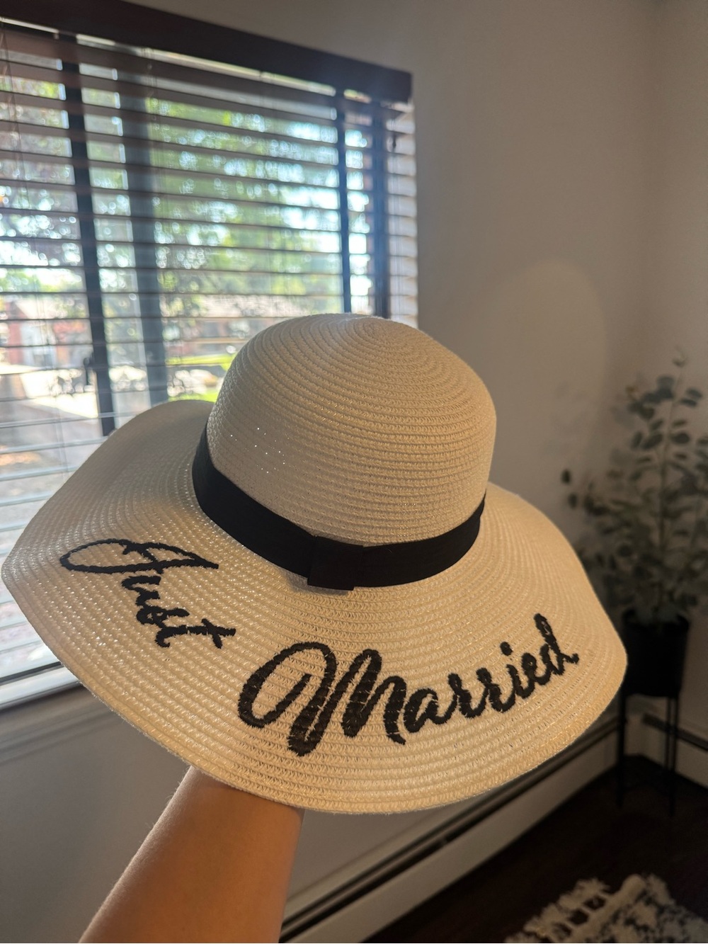 Cream Straw Sun Hat with Black Band and 'Just Married' Script
